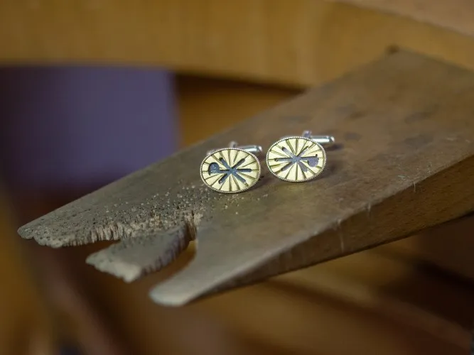 boutons de manchette chrisme